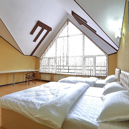 Hotel Seven Seasons タシュケント エクステリア 写真